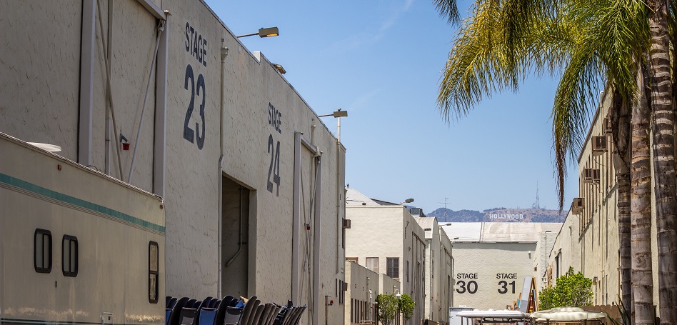 De Cupertino a Hollywood: Apple busca estudio para rodar sus proyectos televisivos